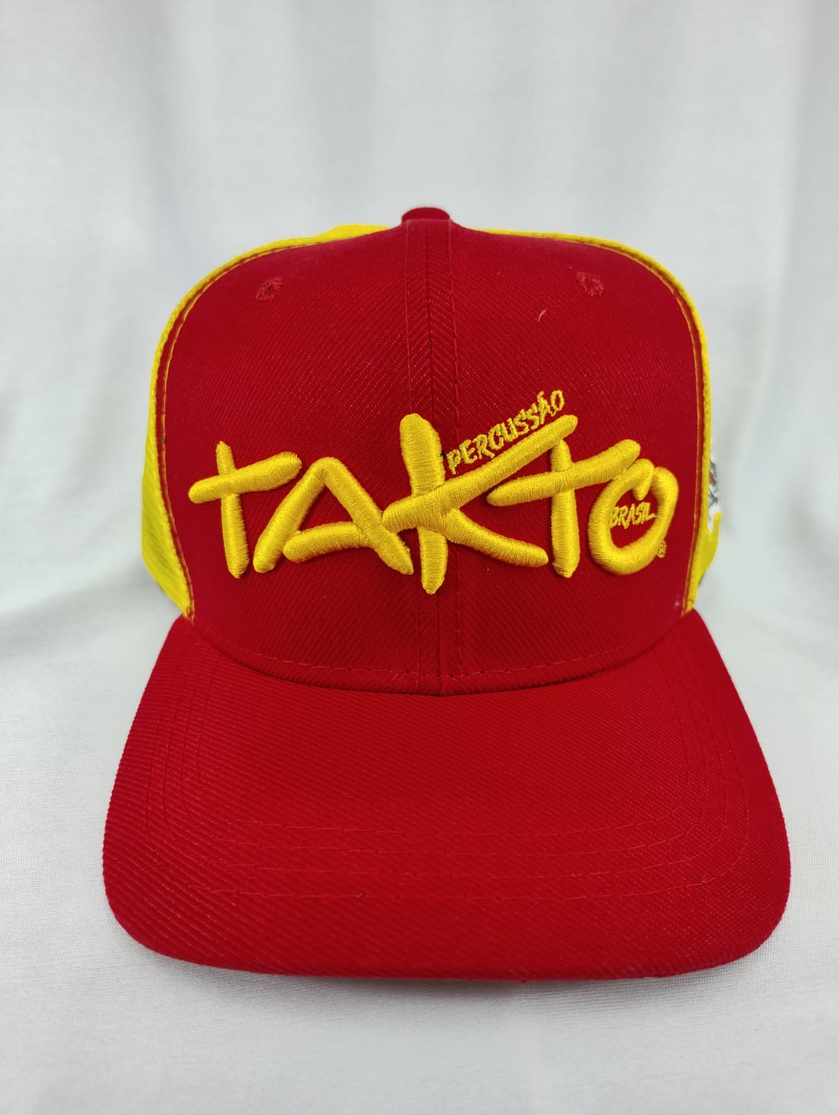 Boné Takto Vermelho e Amarelo - Imagem 1